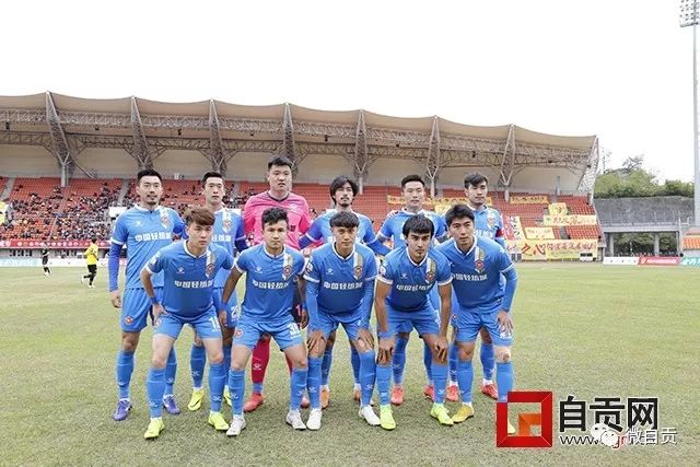 佩德里评选历史最佳阵容 梅西+C罗+内马尔三前锋